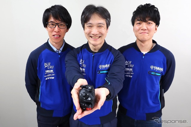 機能モジュール開発部の堀内さん、長崎さん、池谷さん(左から)