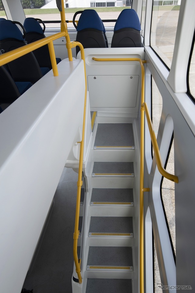 BYDの新型電動2階建てバス『BD11』