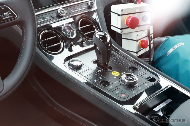 ベントレー コンチネンタルGT 次期型(スクープ写真)
