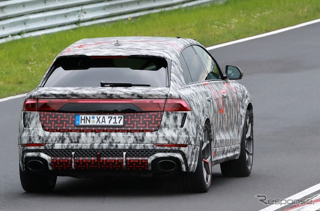 アウディ RS Q8 改良新型プロトタイプ(スクープ写真)