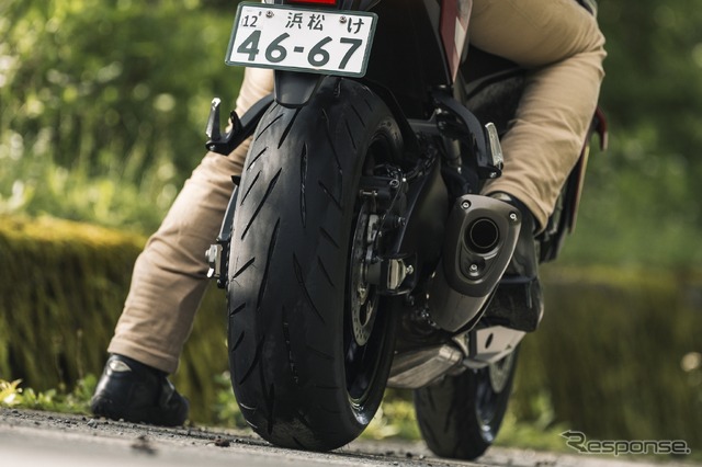 ブリヂストン『BATTLAX HYPERSPORT S23』