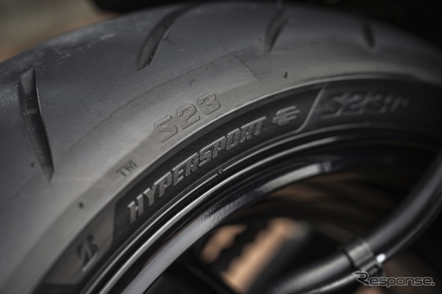 ブリヂストン『BATTLAX HYPERSPORT S23』