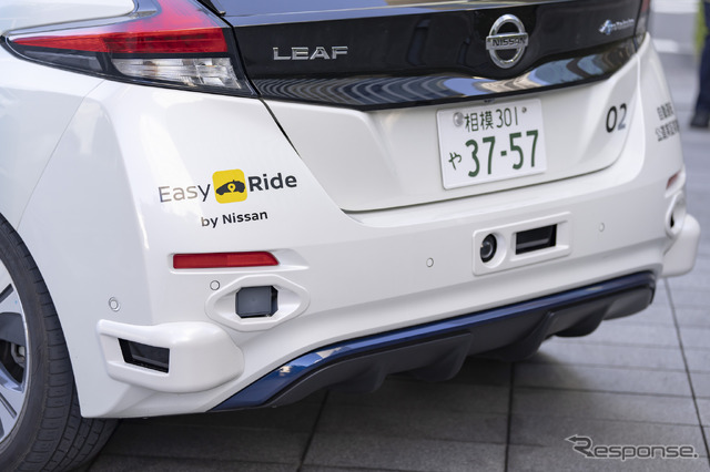 日産ノート 実験車 リア レーダー