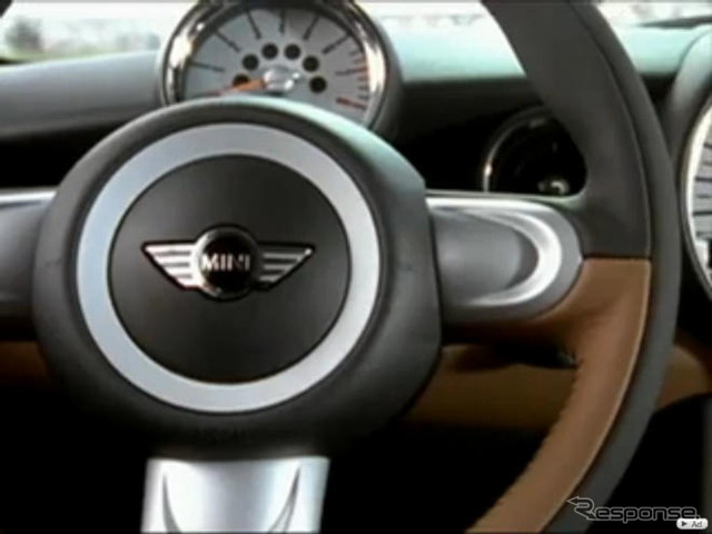 MINI 誕生50周年記念車…心くすぐる特別装備