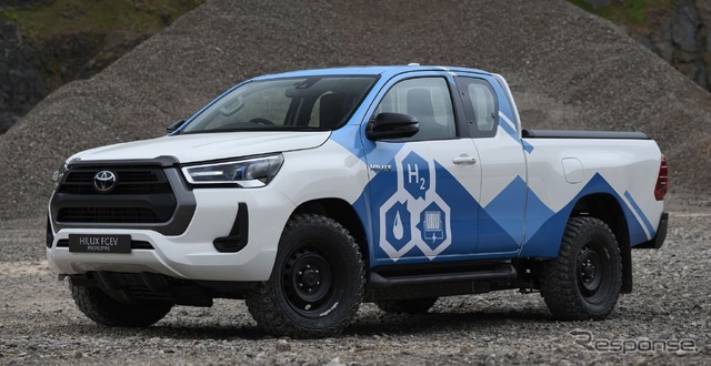 トヨタ・ハイラックス の燃料電池車の最新プロトタイプ