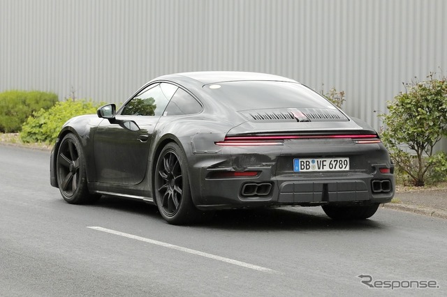 ポルシェ 911ターボ ツーリングと予想されるプロトタイプ(スクープ写真)