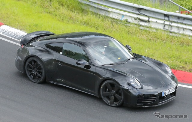 ポルシェ 911ターボ ツーリングと予想されるプロトタイプ(スクープ写真)