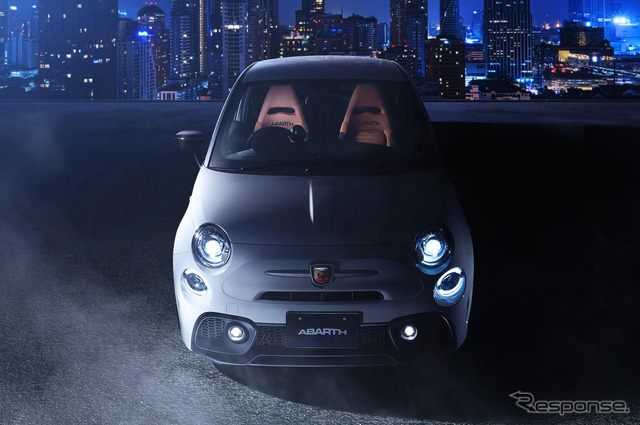ABARTH 695 Pelle(ペッレ)