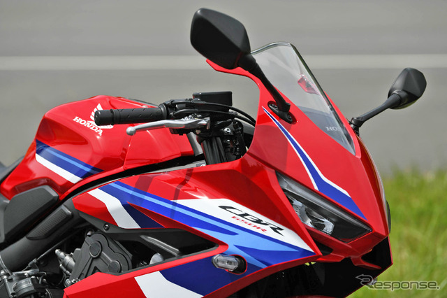 ホンダ CBR650R E-Clutch