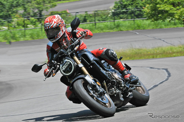 ホンダ CB650R E-Clutch