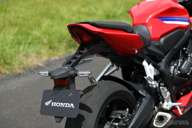 ホンダ CBR650R