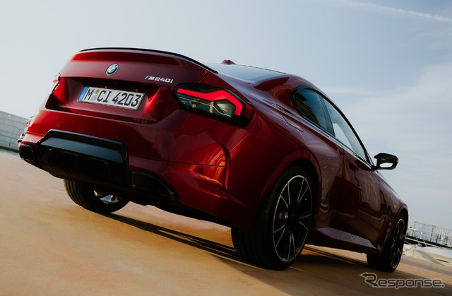 BMW 2シリーズクーペ「M240i xDrive」