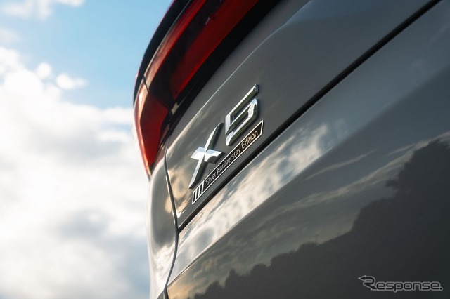 BMWX5の「シルバー・アニバーサリー・エディション」