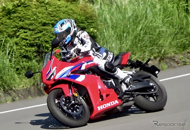 ホンダ CBR650R E-Clutch