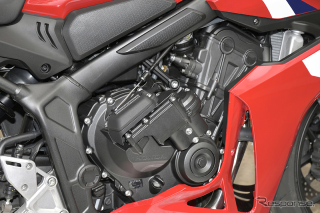 ホンダ CBR650R に搭載される「E-Clutch」
