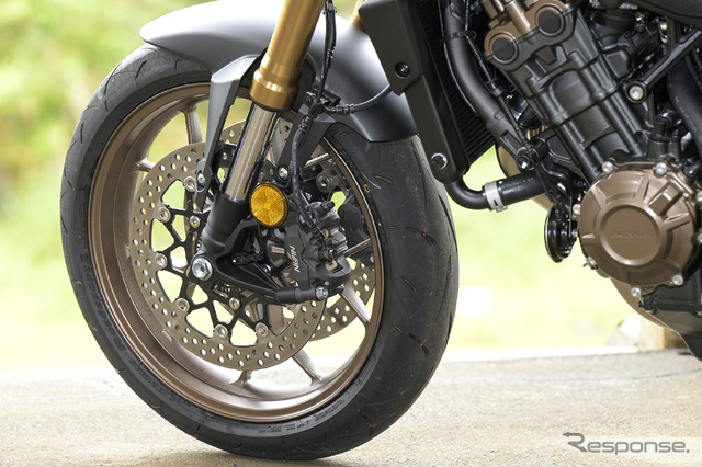 ホンダ CB650R E-Clutch