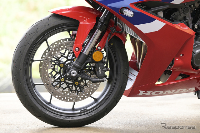 ホンダ CBR650R E-Clutch