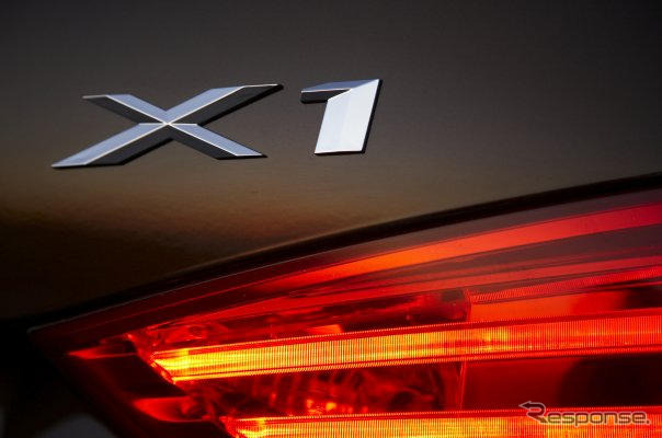 BMWの小型SUV、X1…ティーザー写真第1弾