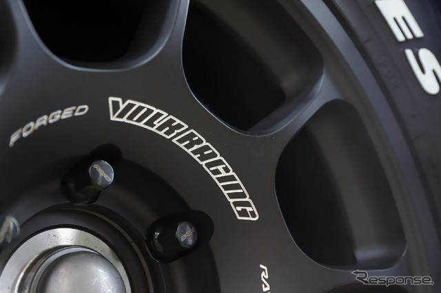 レイズ「ボルクレーシング ZE40X」