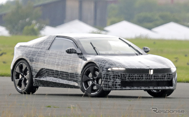 BMW ノイエ・クラッセ・クーペ(仮)プロトタイプ(スクープ写真)