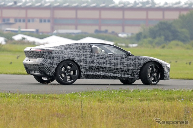 BMW ノイエ・クラッセ・クーペ(仮)プロトタイプ(スクープ写真)
