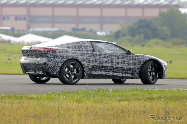 BMW ノイエ・クラッセ・クーペ(仮)プロトタイプ(スクープ写真)