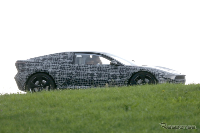 BMW ノイエ・クラッセ・クーペ(仮)プロトタイプ(スクープ写真)