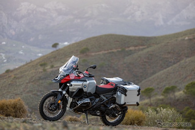 BMW R 1300 GS アドベンチャー 新型