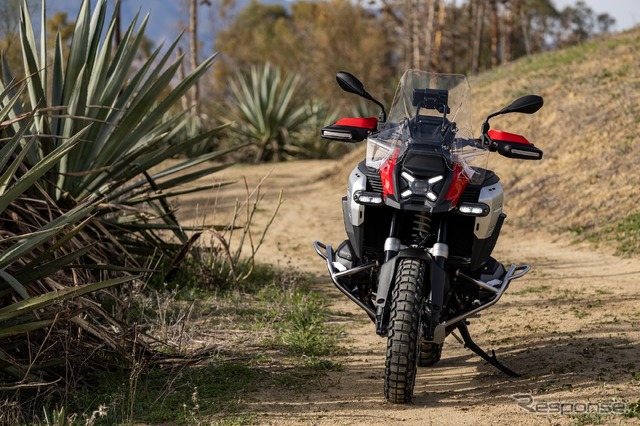 BMW R 1300 GS アドベンチャー 新型