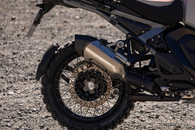 BMW R 1300 GS アドベンチャー 新型