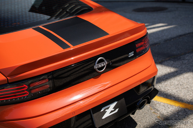 日産 フェアレディZ Heritage Edition