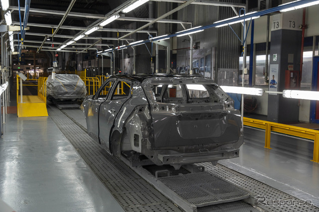 ステランティスのアルゼンチン工場で生産が開始されたプジョー2008新型