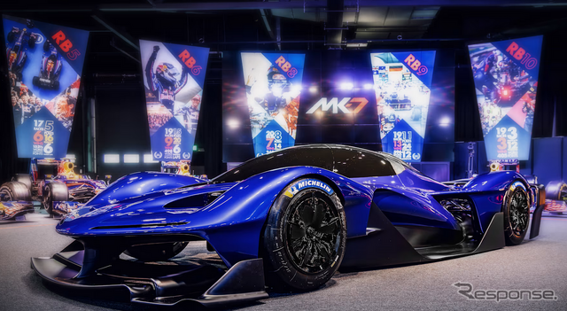 レッドブル RB17