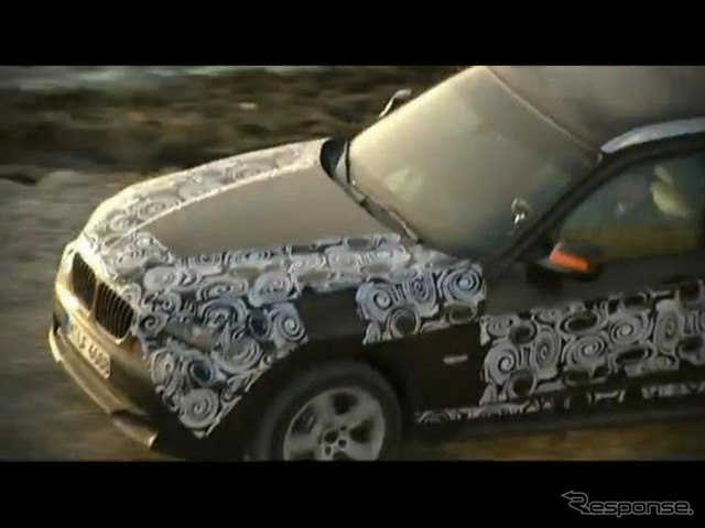 BMW X1 最終プロト…アクティブな走り