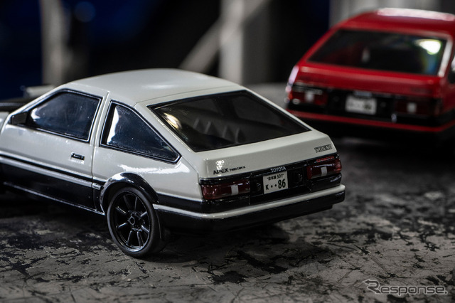 京商から『スプリンタートレノ・AE86』をモチーフにしたトイラジ「ファーストミニッツ」発売