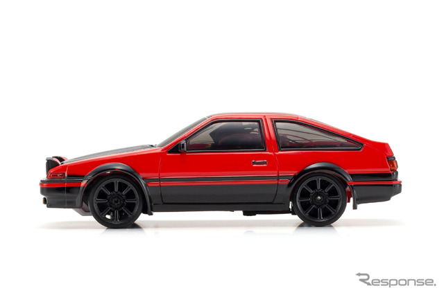 京商から『スプリンタートレノ・AE86』をモチーフにしたトイラジ「ファーストミニッツ」発売