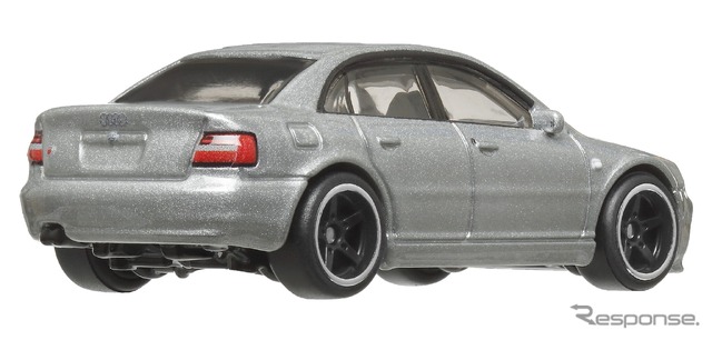 アウディ S4 クワトロ(7月27日発売)