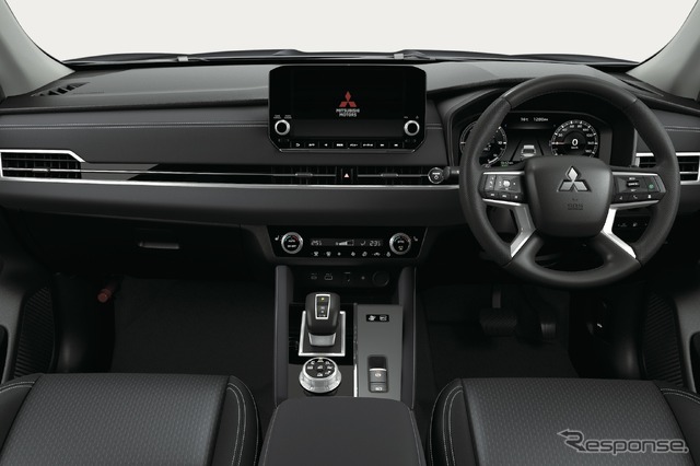 三菱 アウトランダーPHEV