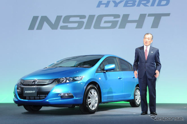 【新聞ウォッチ】09年下半期の話題・注目商品トップは「HV車」