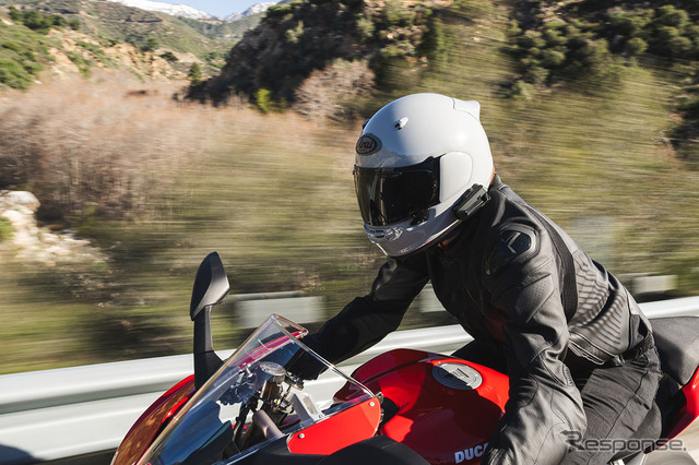バイク用Bluetoothインカム・カルドから革新機能搭載の新型「パックトーク・プロ」発売