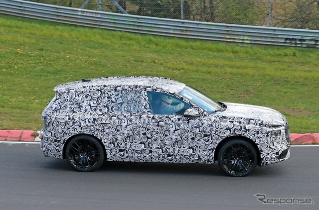 アウディ Q7 次期型のプロトタイプ