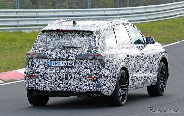 アウディ Q7 次期型のプロトタイプ