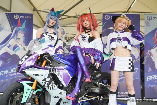 IRF with アズールレーンのレースクイーン(鈴鹿8耐2024)