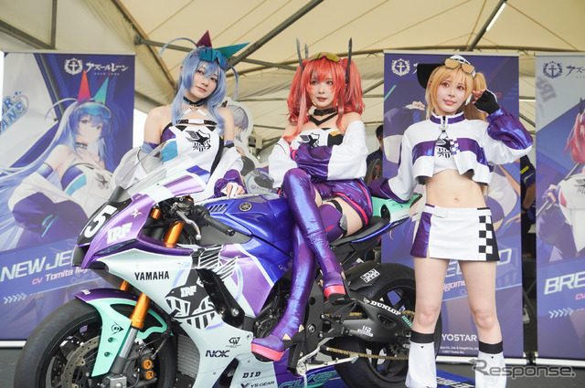 IRF with アズールレーンの参戦マシン「YZF-R1 ESSEX SP 2024Ver.」と3名のレースクイーン