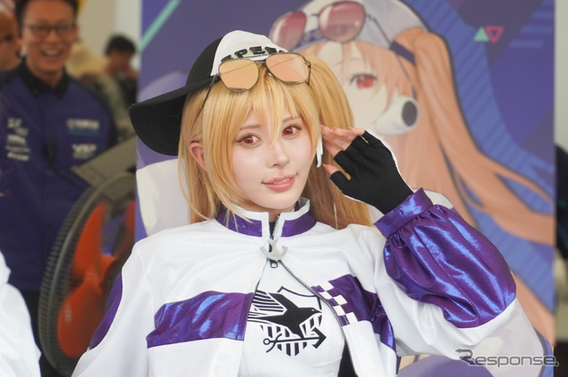 「クリーブランド」に扮する楪くれはさん(鈴鹿8耐2024)