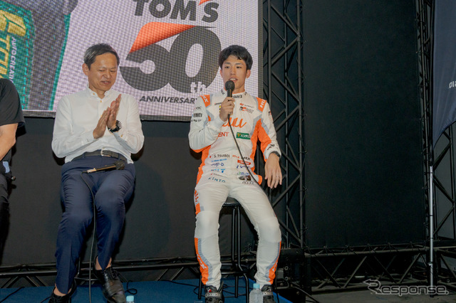 SUPER GT 36号車 ドライバー 坪井翔選手は、先日の優勝を振り返り、このEDIFICEが勝利を呼び込んだかもしれないと語った。