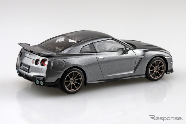 楽プラ スナップキット・ニッサン R35 NISSAN GT-R 2024(ダークメタルグレー)