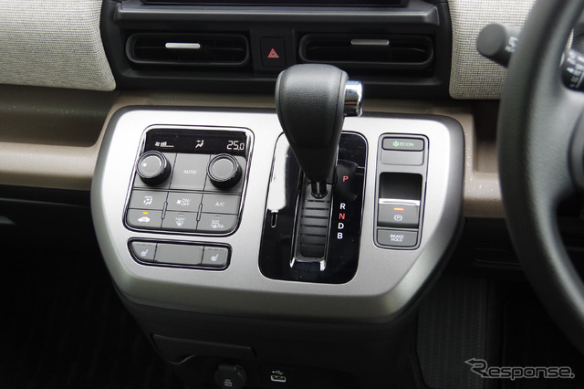 ホンダ フリード AIR(4WD)