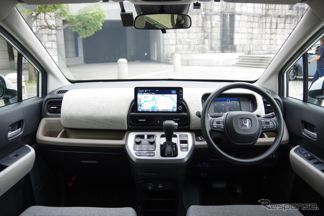 ホンダ フリード AIR(4WD)