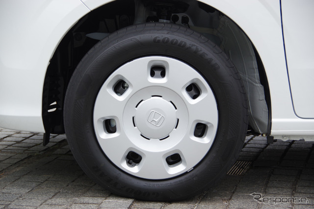 ホンダ フリード AIR(4WD)